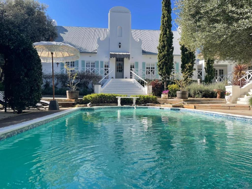 La Belle Guest House Bloemfontein Kültér fotó